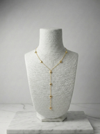 Zarif Aşk: Çelik Y Zincirli, Minik Kalp Detaylı Gold Kolye