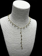 Asma Dalı Işıltısı: Püskül Detaylı Abiye Choker Kolye