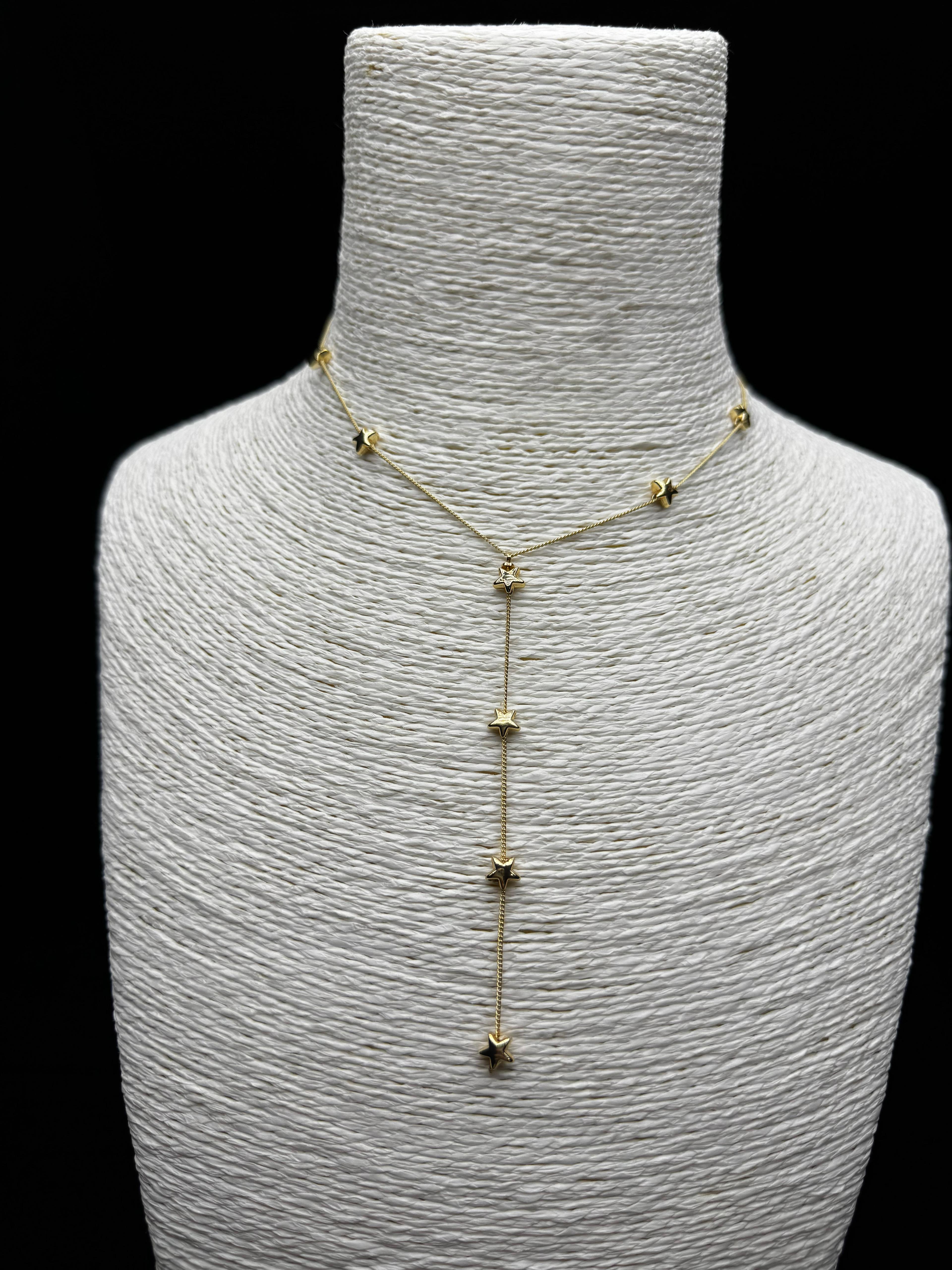 Altın Rengi Minimal Yıldız Motifli Uzun Y Kolye