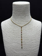 Gökkuşağı Işıltısı: Çok Renkli Taşlı Çelik Y (Lariat) Zincir Kolye