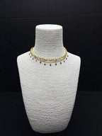 Trend Kombin: 3 Sıralı Zincir ve Siyah Damla Taşlı Çelik Choker Kolye Seti